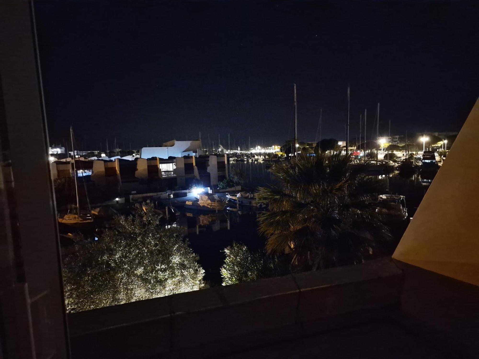 Marina Exceptionnelle - 8 Pers - 120 M2 Vue Mer - Suites Parentales - Cinema - Ponton Le Grau-du-Roi Bagian luar foto