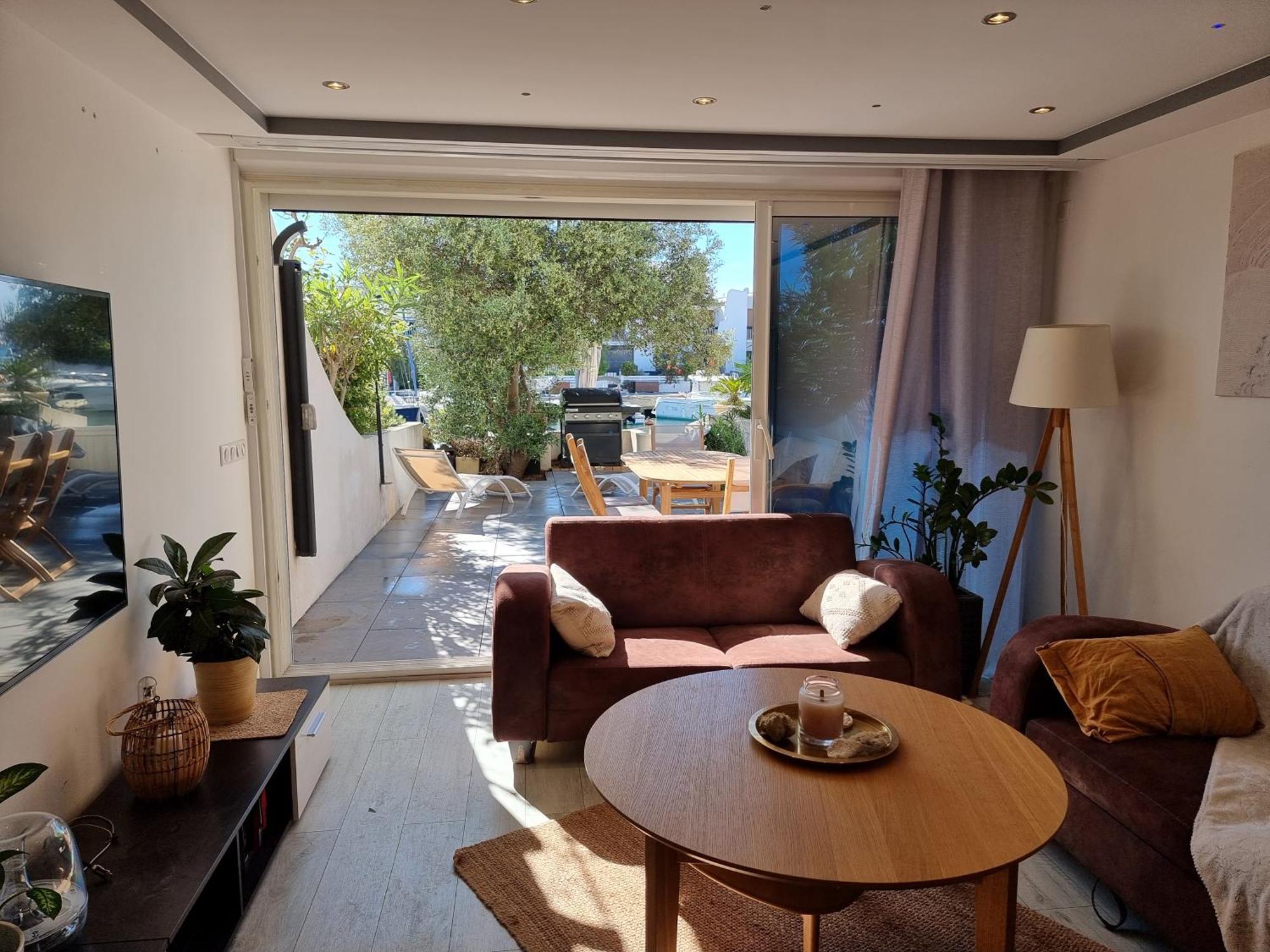 Marina Exceptionnelle - 8 Pers - 120 M2 Vue Mer - Suites Parentales - Cinema - Ponton Le Grau-du-Roi Bagian luar foto
